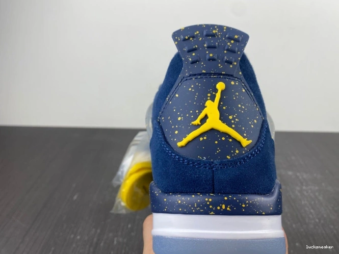 Reps LUCY Jordan Air Michigan Retro AJ4-1036660 4 (PE) 0810